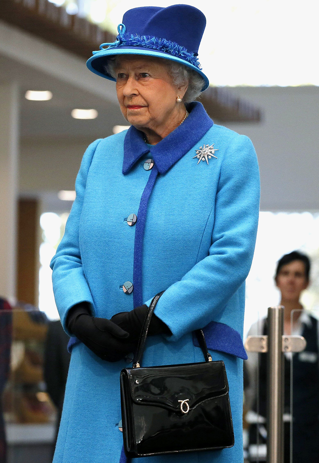 Inside the Queen's handbag collection including £8k worth of Launer  accessories - OK! Magazine