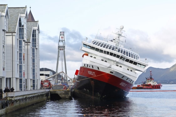 Progress In Saving Norway Ship In Danger Of Sinking Travel