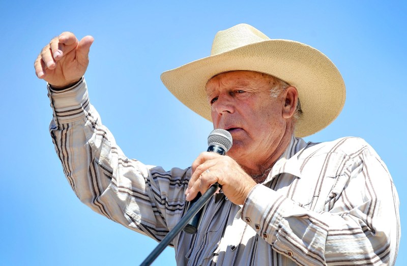 Image: Rancher Cliven Bundy speaks during a news conference near his ranch