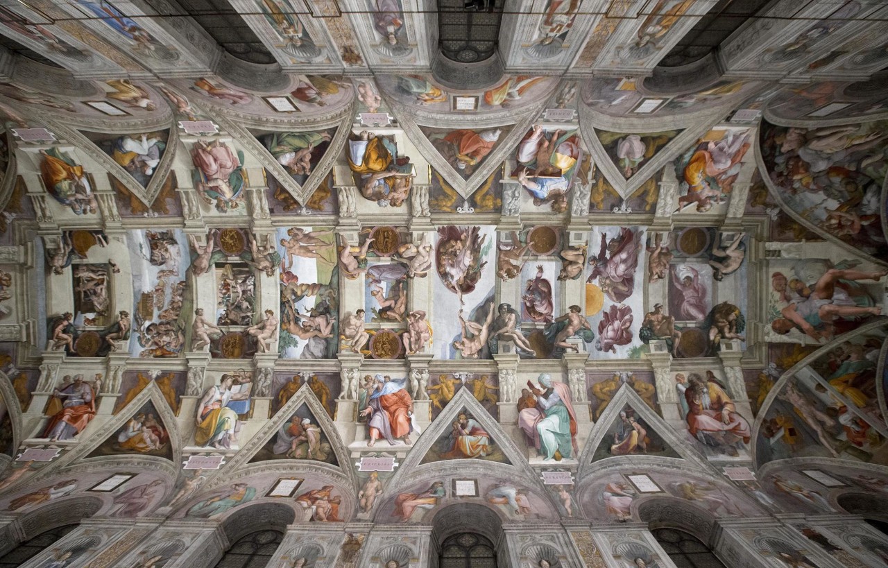 Image: Sistine Chapel with new LED lighting