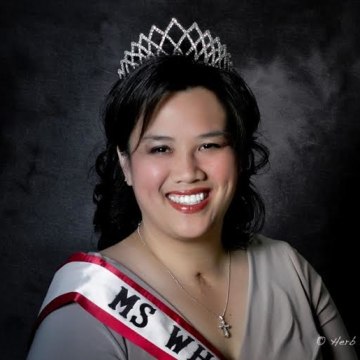 Image: <b>Theresa de Vera</b> poses for a head shot after being crowned Ms. ... - theresadeveraposesforaheadshotafterbeingcrownedmswheelchaircain2014photocreditherbwestphotopermissiontheresadevera_9d77d9256772c7e4cfc1a0b4d440962d.nbcnews-fp-360-360