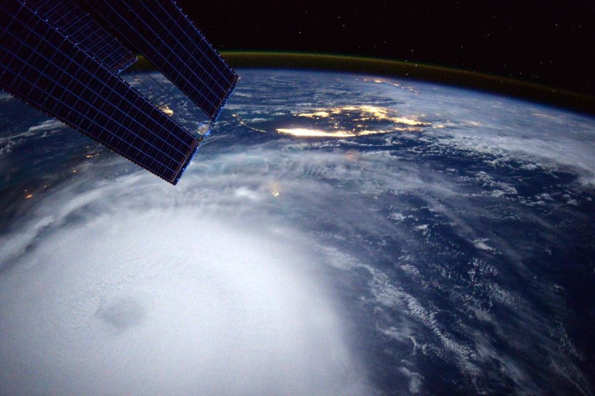 NASA's Scott Kelly Captures Hurricane Joaquin From Space