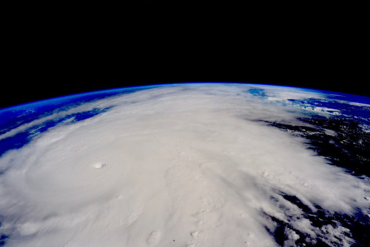 Strongest Hurricane Ever Measured Roars Toward Mexico's Coast