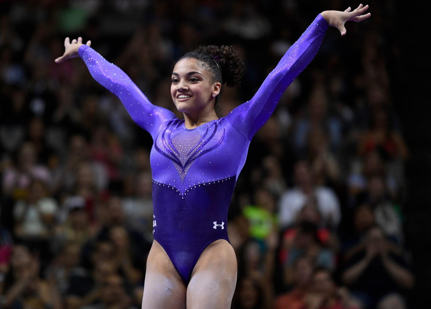 Young Latina Gymnast Laurie Hernandez Earns Spot On Us Olympic Team 