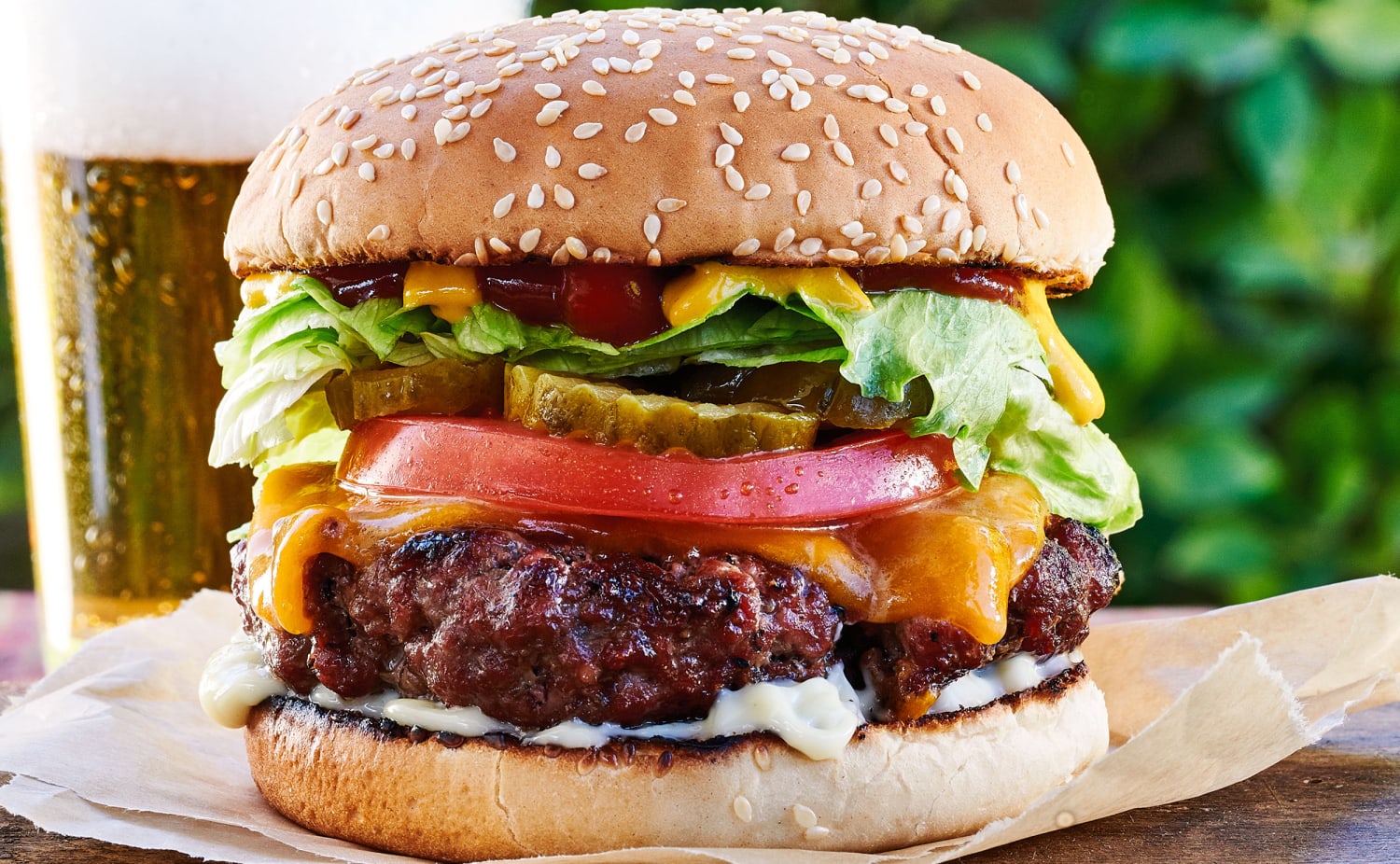 8 Chefs Share Their Favorite Burger Recipes For Summer