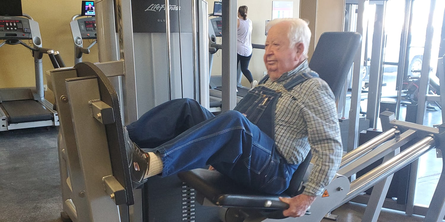 91 Year Old In Overalls Inspiring Others Working Out At Gym