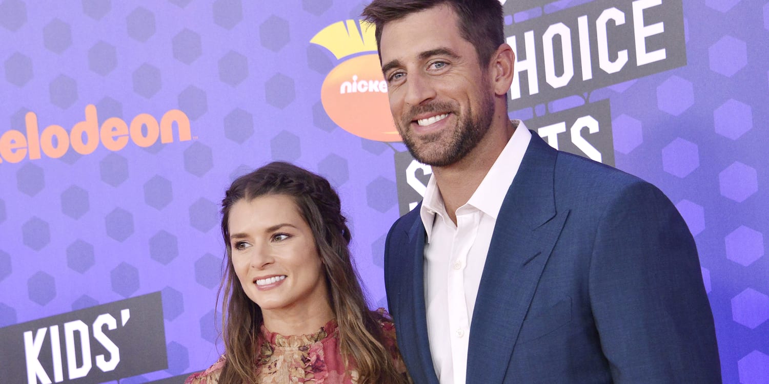 Was aaron rodgers ever married