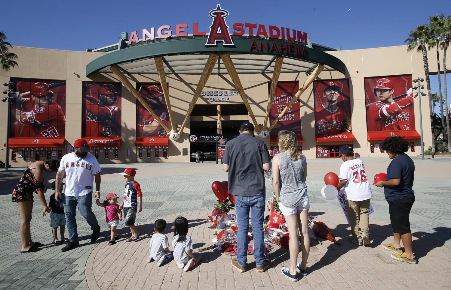 los angeles angels of anaheim store