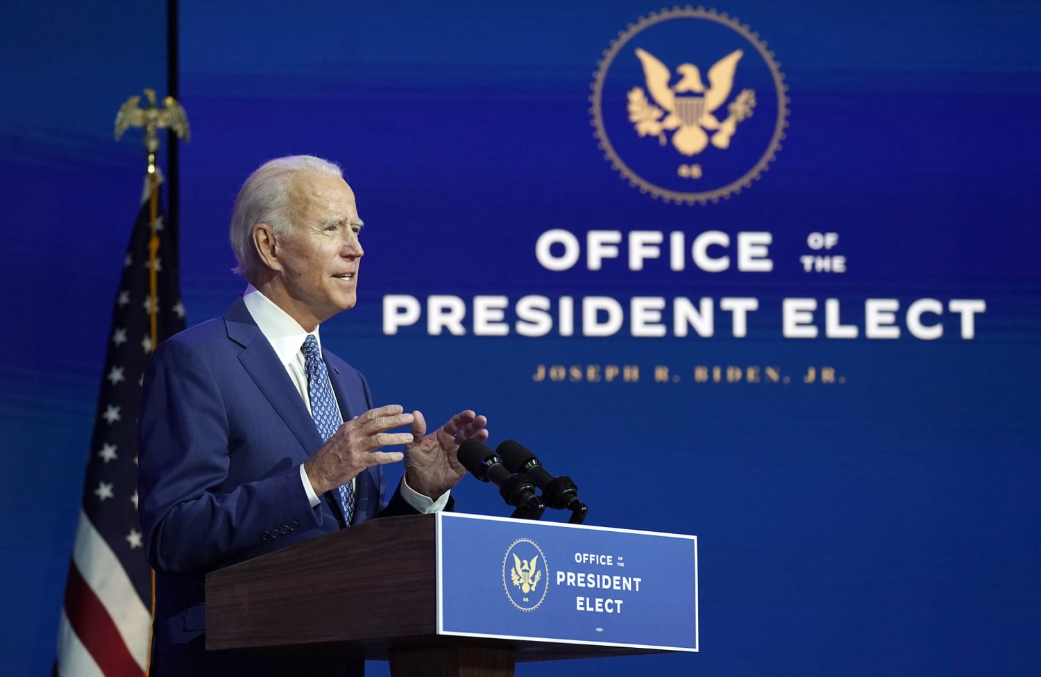 Biden kicks off presidential transition by begging Americans to wear masks thumbnail