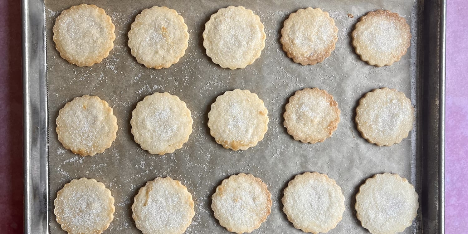 Tender Shortbread Cookies (pan-style)