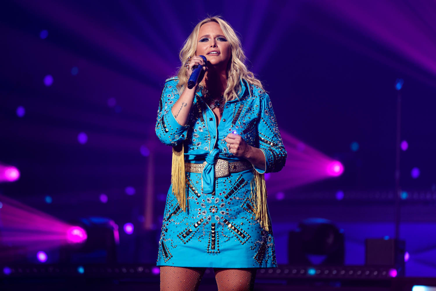 Miranda Lambert fan says she was called out for taking a photo during  concert
