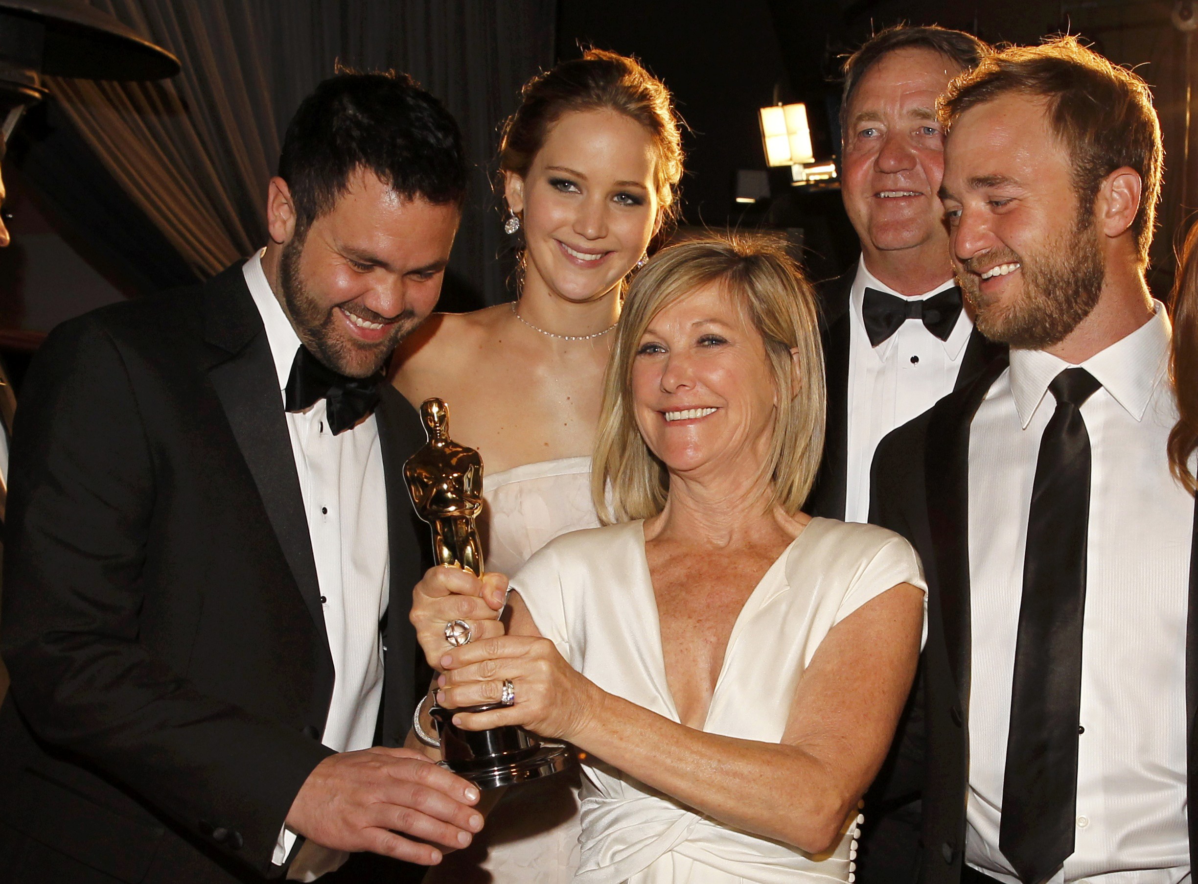 Jennifer Lawrence: My parents took my Oscar!