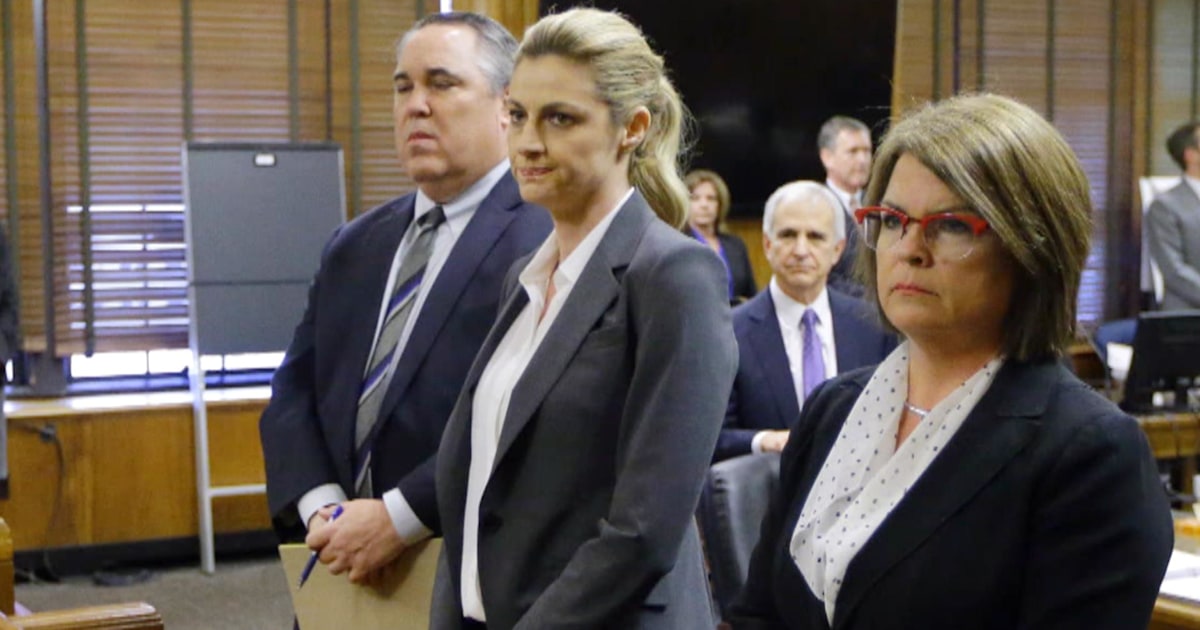 Erin Andrews wins $55 million in lawsuit against stalker 