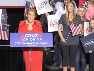 Carly Fiorina Sings to Ted Cruz's Daughters