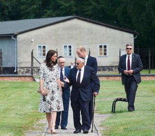 William and Kate Visit Nazi Death Camp, Talk With Survivors