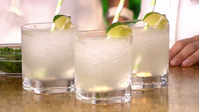 How many calories are there in a gin and tonic?