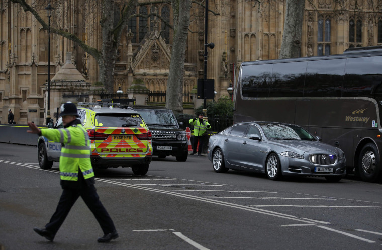 حمله به پارلمان لندن: جاسوسان انگلیس به تروریسم هشدار دادند بسیار محتمل بود