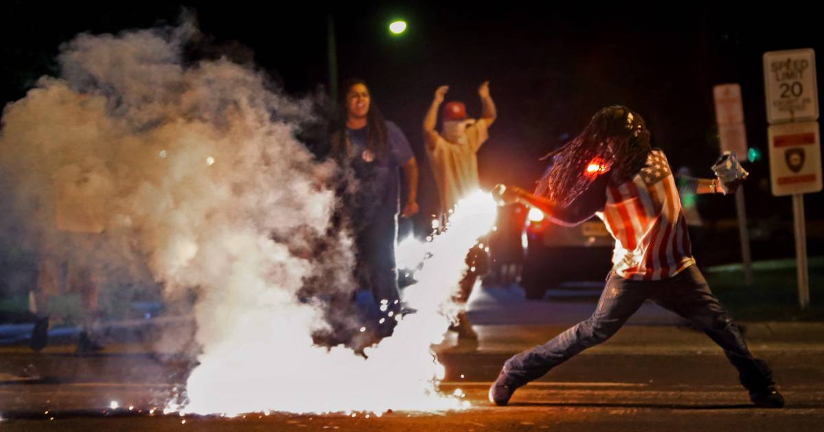 Ferguson Protester Edward Crawford, Subject of Iconic Photo, Found Dead