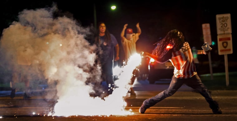 Right Wing Death Squads' Target Practice?: Deaths of six men tied to Ferguson protests alarm activists 170505-ferguson-edward-crawford-se-1117a_a7a53541b17c33807ea4c03248fee60f.fit-760w