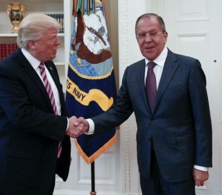 Trump and Lavrov Meet Amid Scrutiny of Campaign, Russia Ties