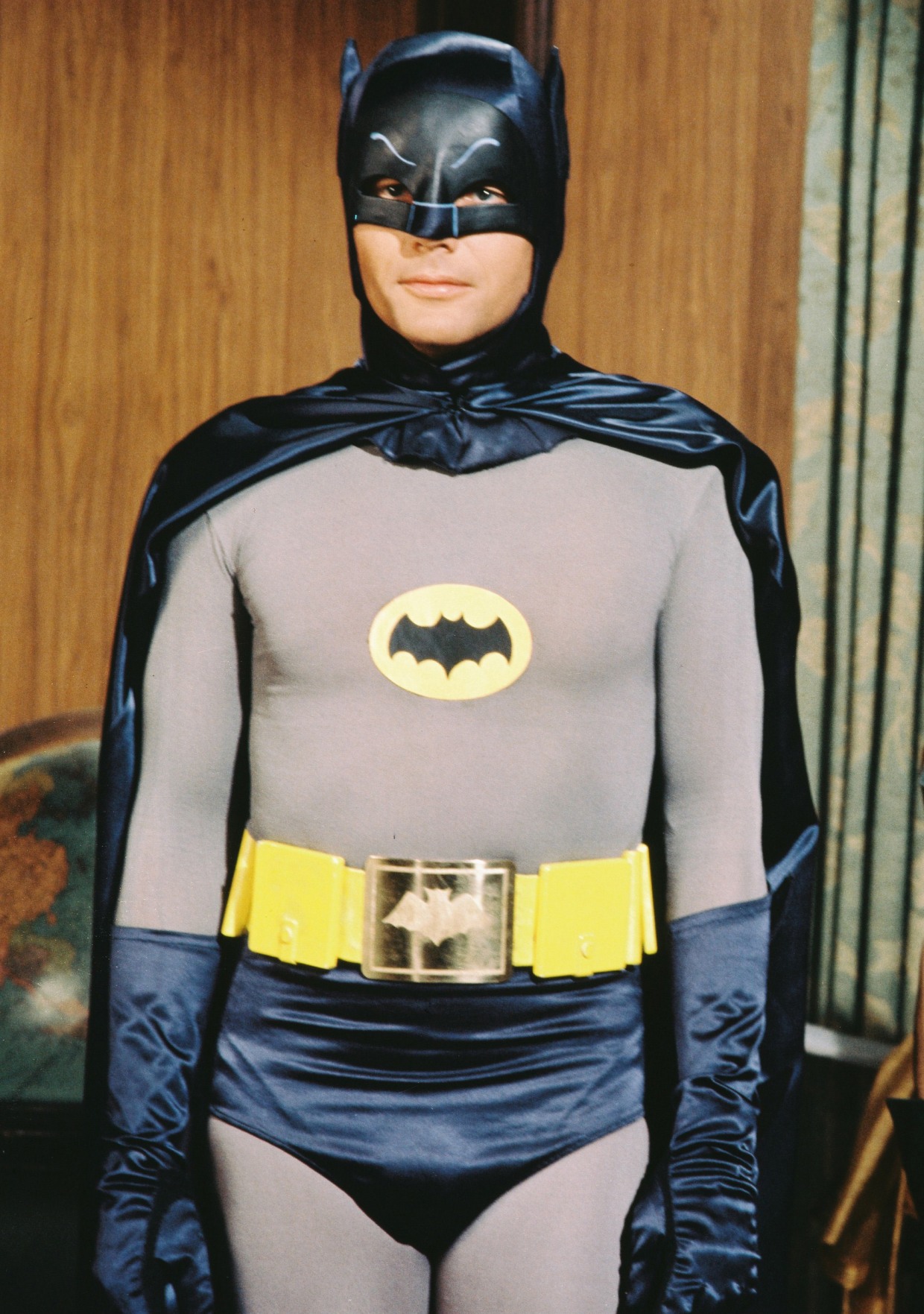 Adam West The Actor Who Played Batman In 1960s Tv Series Dies At 88