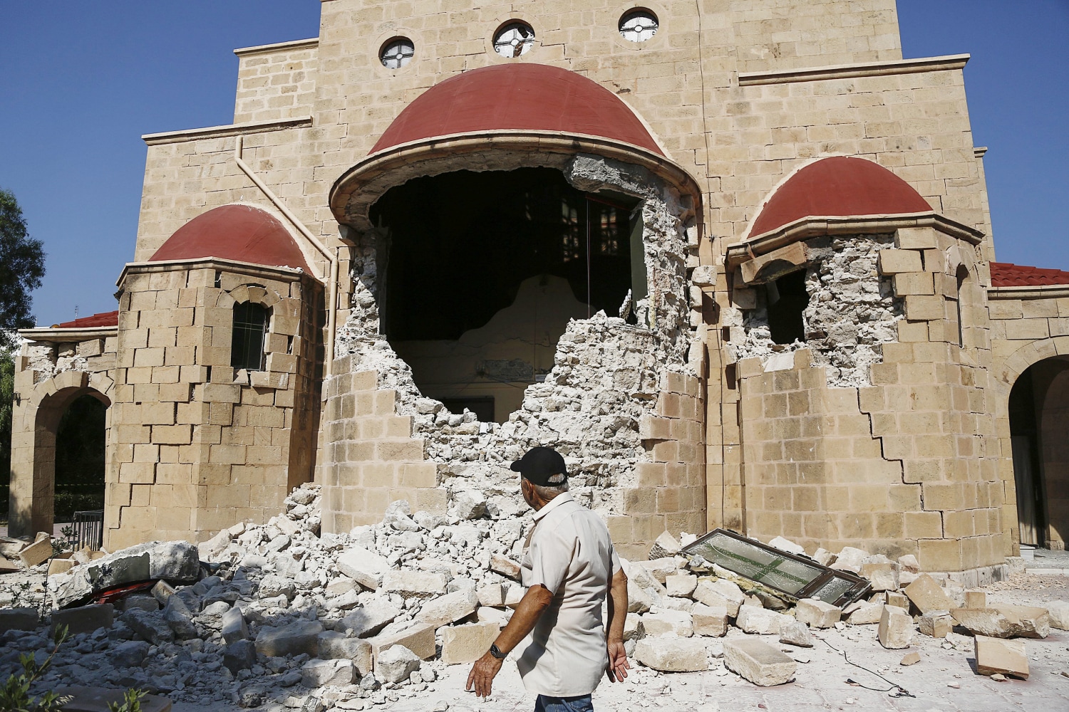 Strong Aftershocks Test Nerves on Greek Island After Quake NBC News