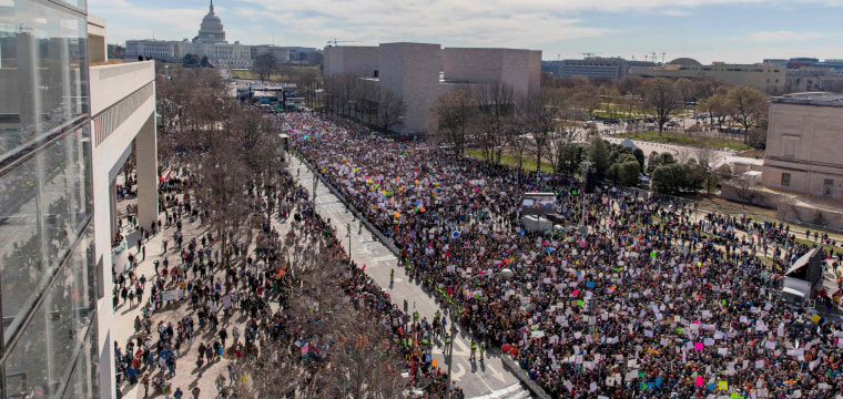 March For Our Lives draws hundreds of thousands in Washington and around the nation