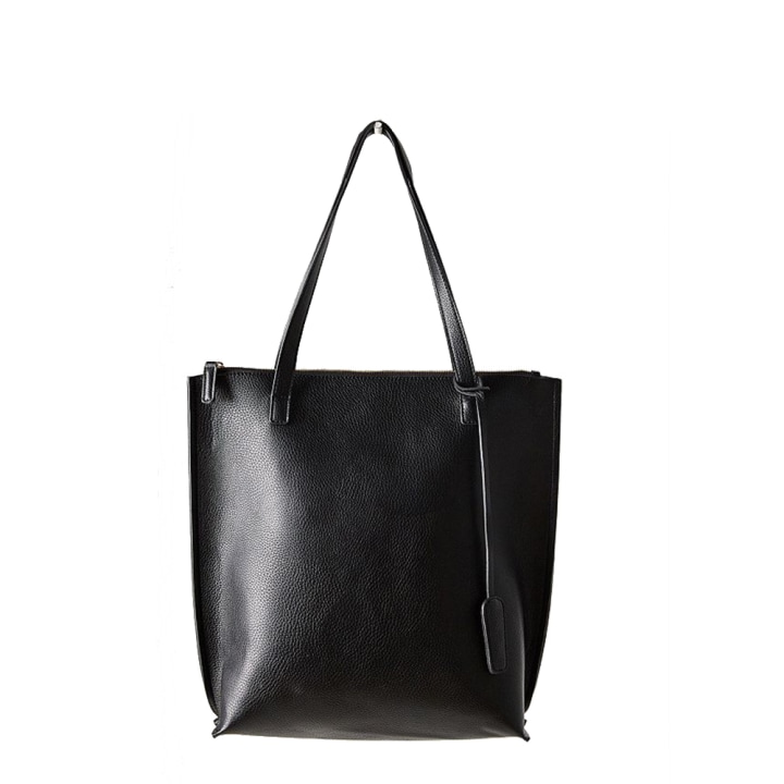 The 18 best tote bags for spring