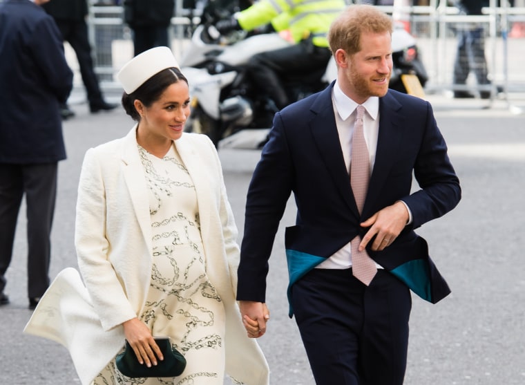 meghan markle gives birth first child hair