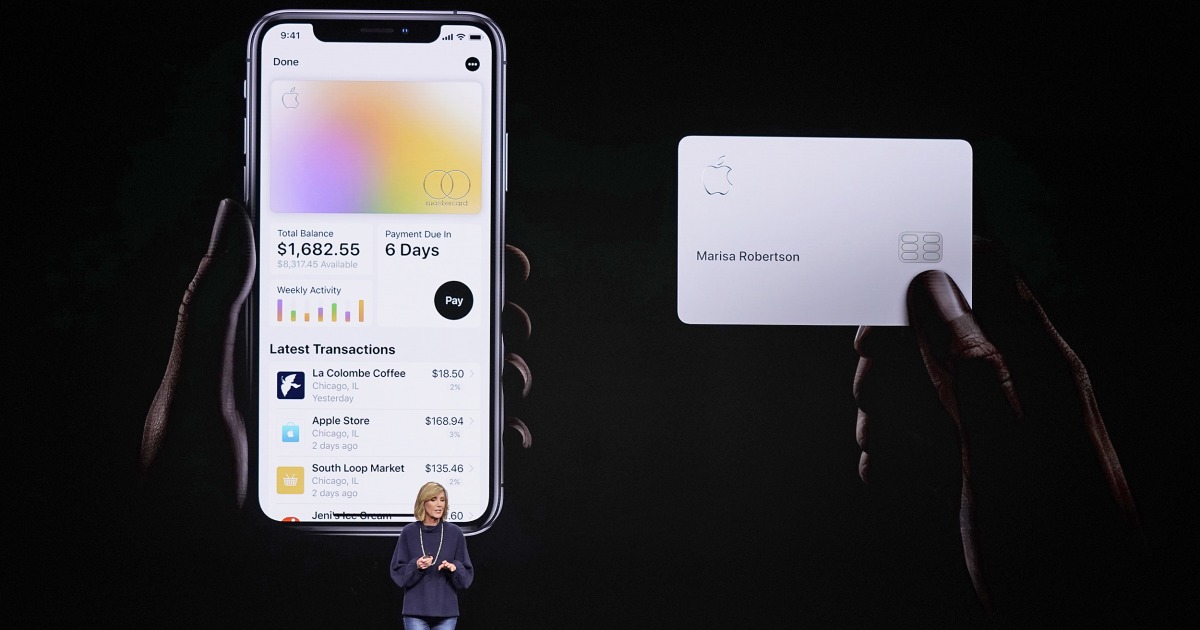 Apple invites first customers to apply for its credit card