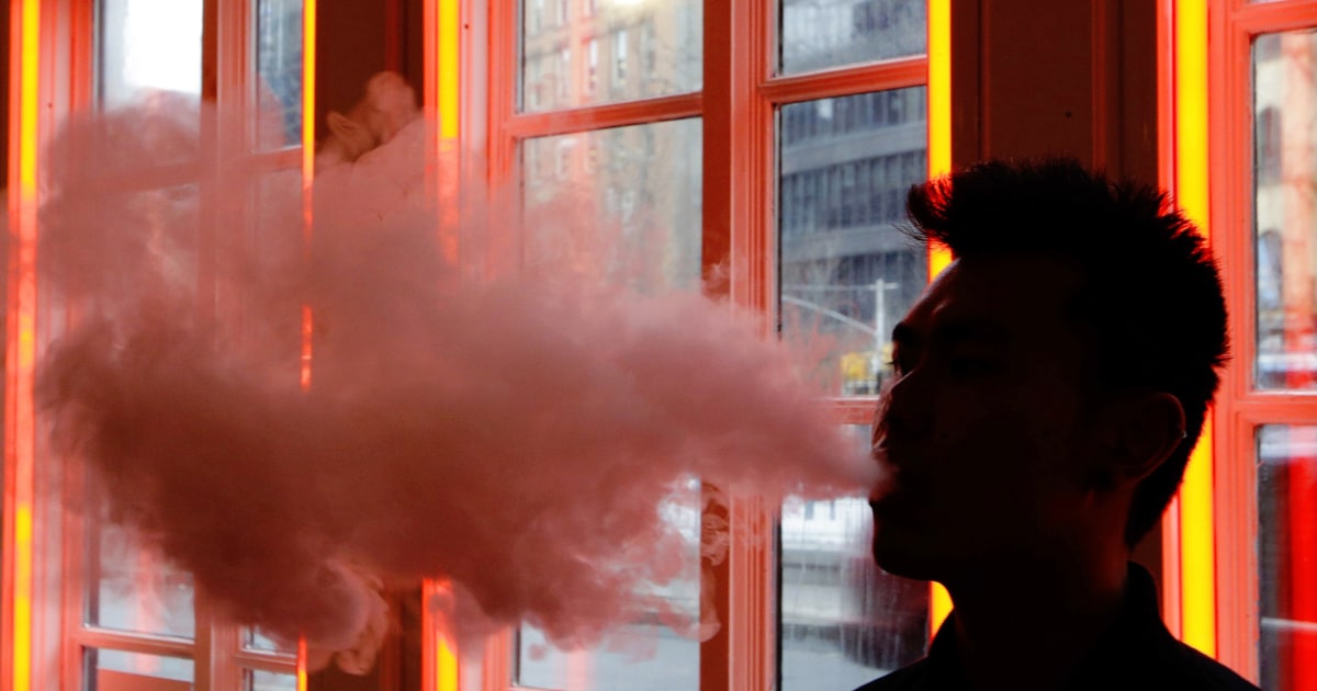 Cases of vaping-linked breathing problems now reported in 8 states - NBCNews.com thumbnail