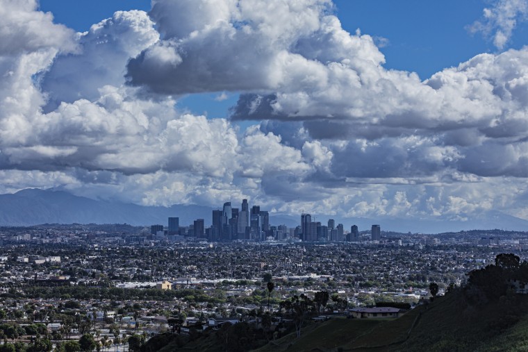 Image: Los Angeles Air