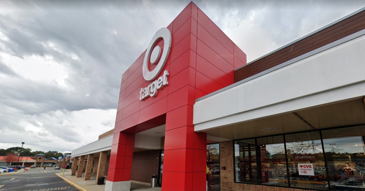 Target employee says N.Y. customer demanded she remove Black Lives Matter mask - NBC News