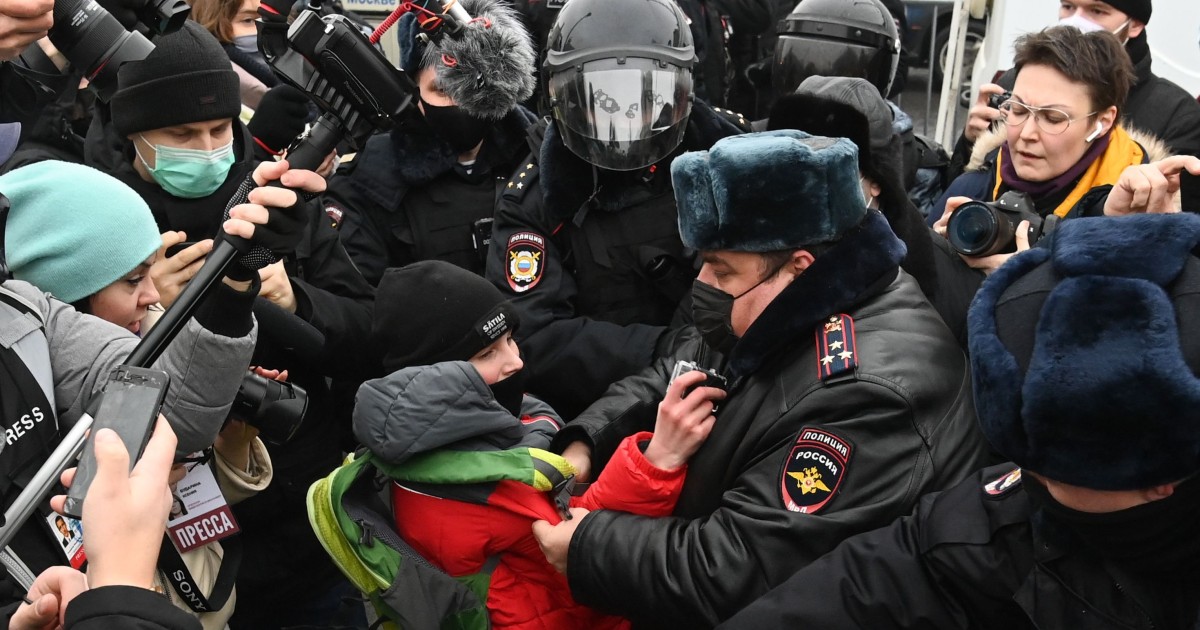 Hundreds of detainees as protests called by Putin’s enemy Navalny erupt across Russia
