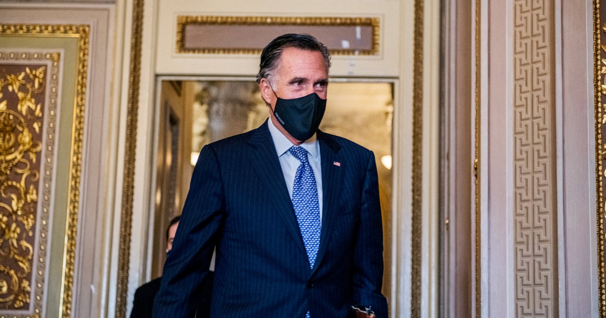 The Capitol officer rescues Senator Mitt Romney from the mob