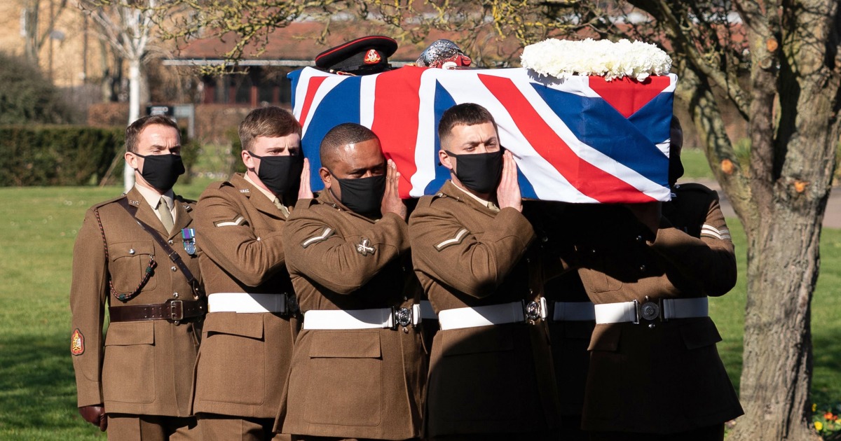 Funeral performed for UK war veteran who raised millions for healthcare