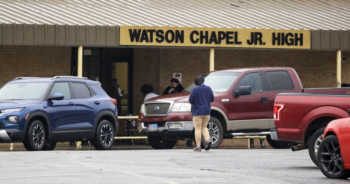 15-year-old boy dies days after shooting at Arkansas high school