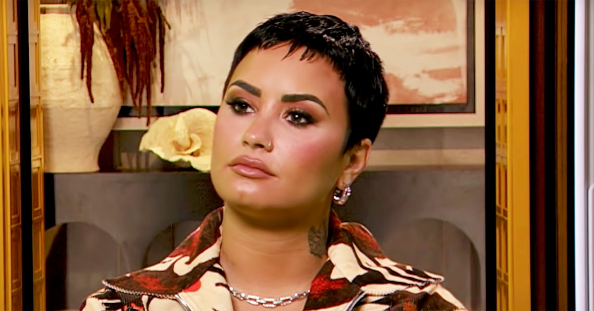 Demi Lovato tells Drew Barrymore about her haircut