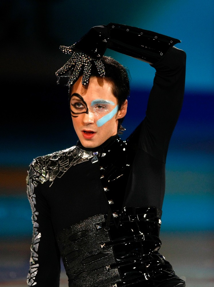 'I looked flawless': Johnny Weir scores his skating style ...